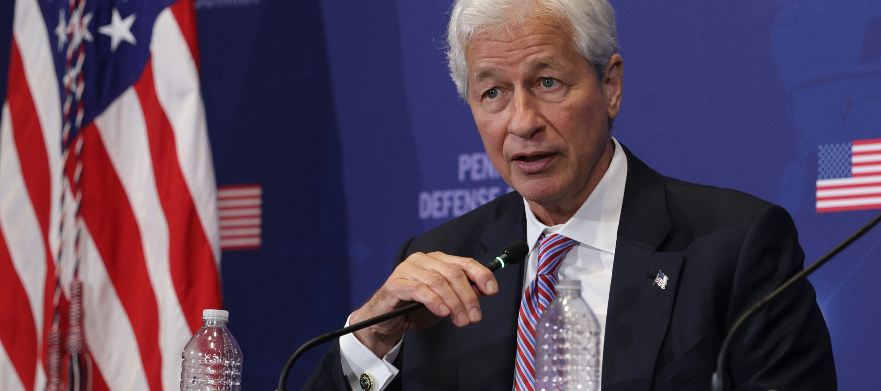 JPMorgan Chase CEO Jamie Dimom speaks at the Pennsylvania Defense and Innovation Summit.