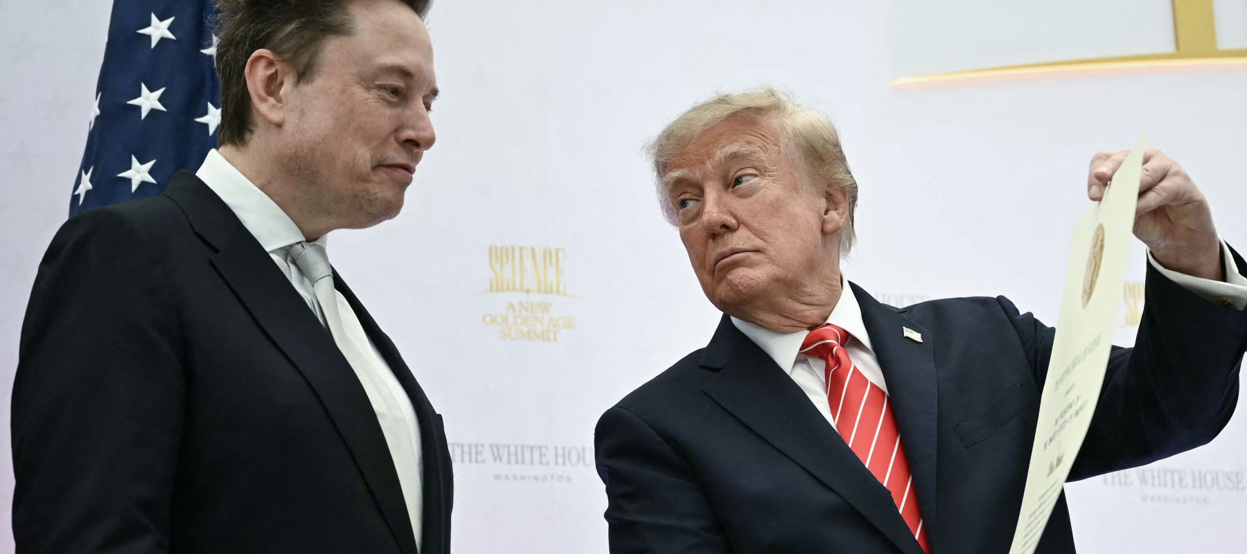 US President Donald Trump presents the National Medal of Science to Elon Musk on Oct. 8.