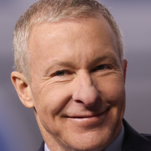 United Airlines CEO Scott Kirby smiles