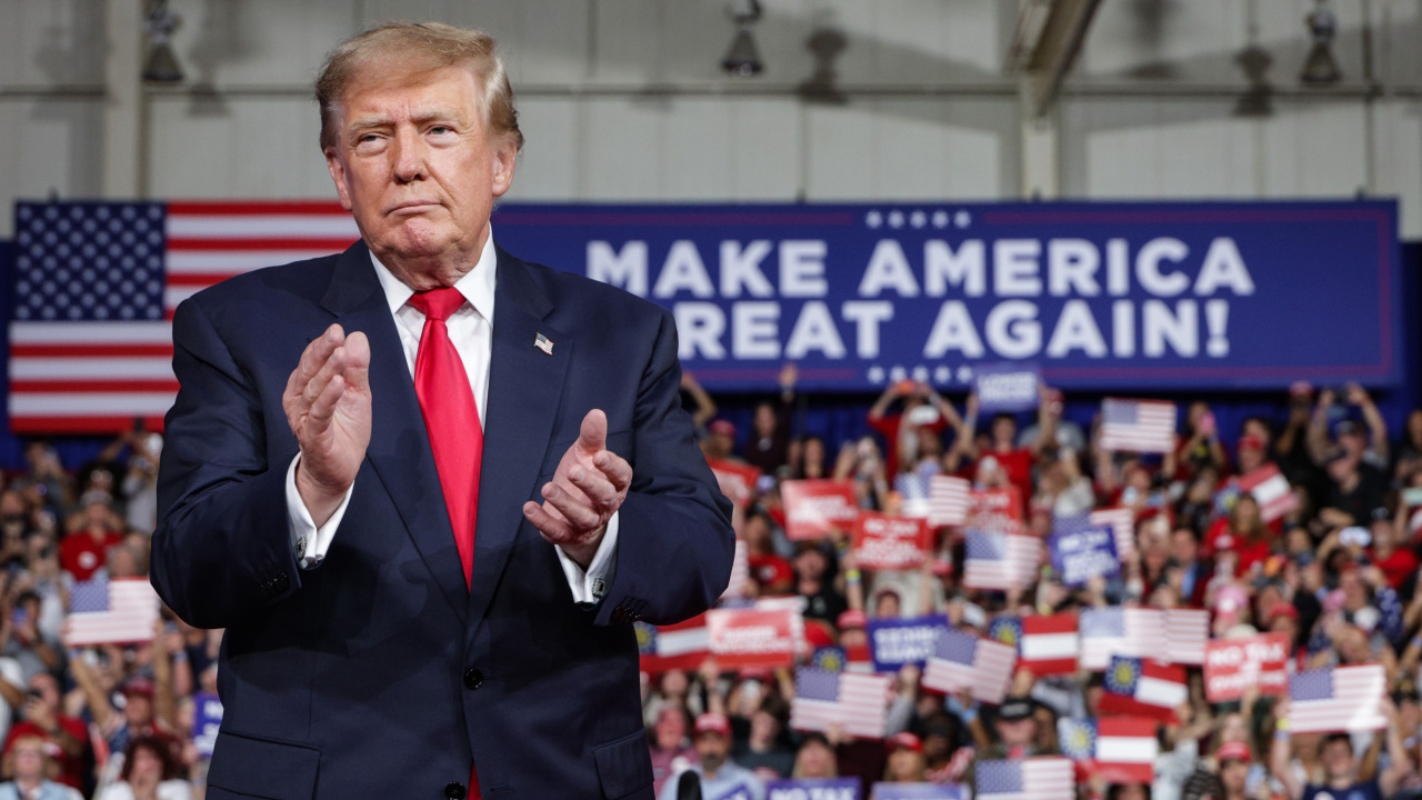 'We're making a freaking fortune': Trump shrugs off gas prices by citing huge oil sector profits with less than two weeks before midterms