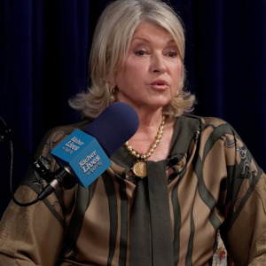 Martha Stewart speaking to Vivian Tu