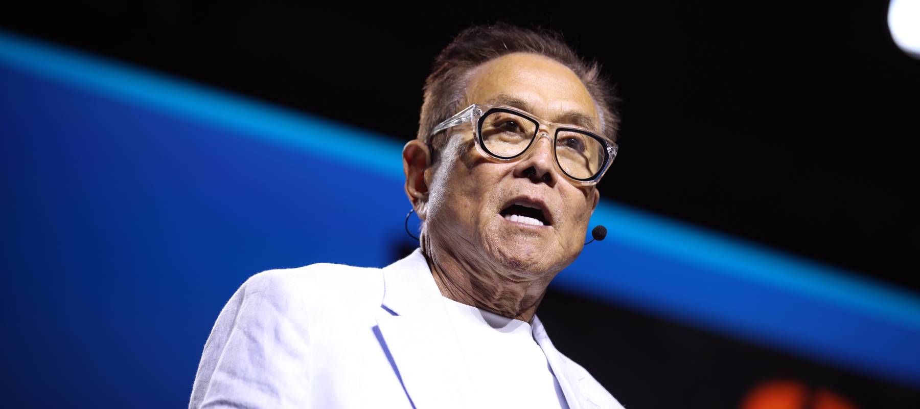 Robert Kiyosaki speaking at a 2024 event.
